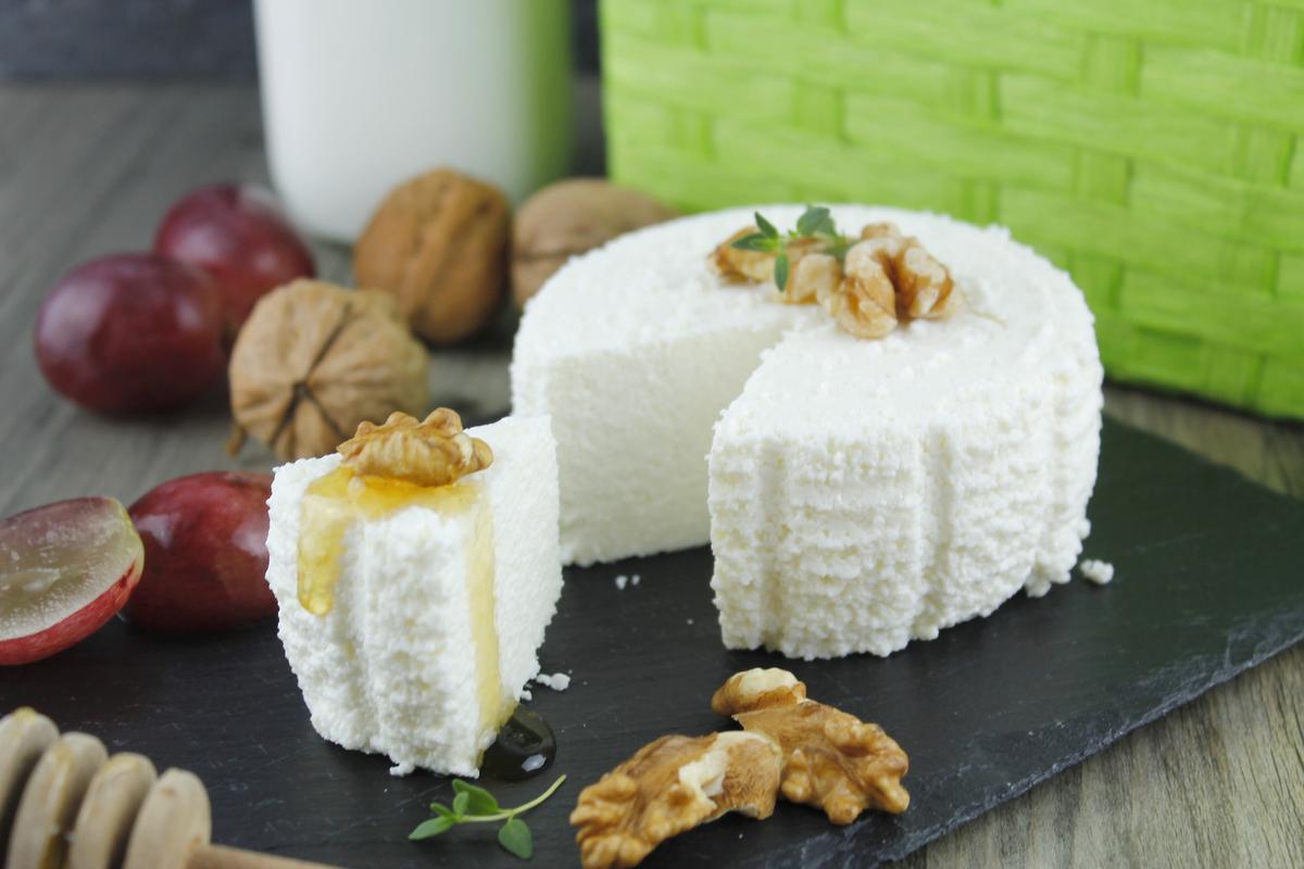 Queso fresco, requesón casero o ricota sin lactosa