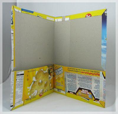 folder hecho con caja de cereal