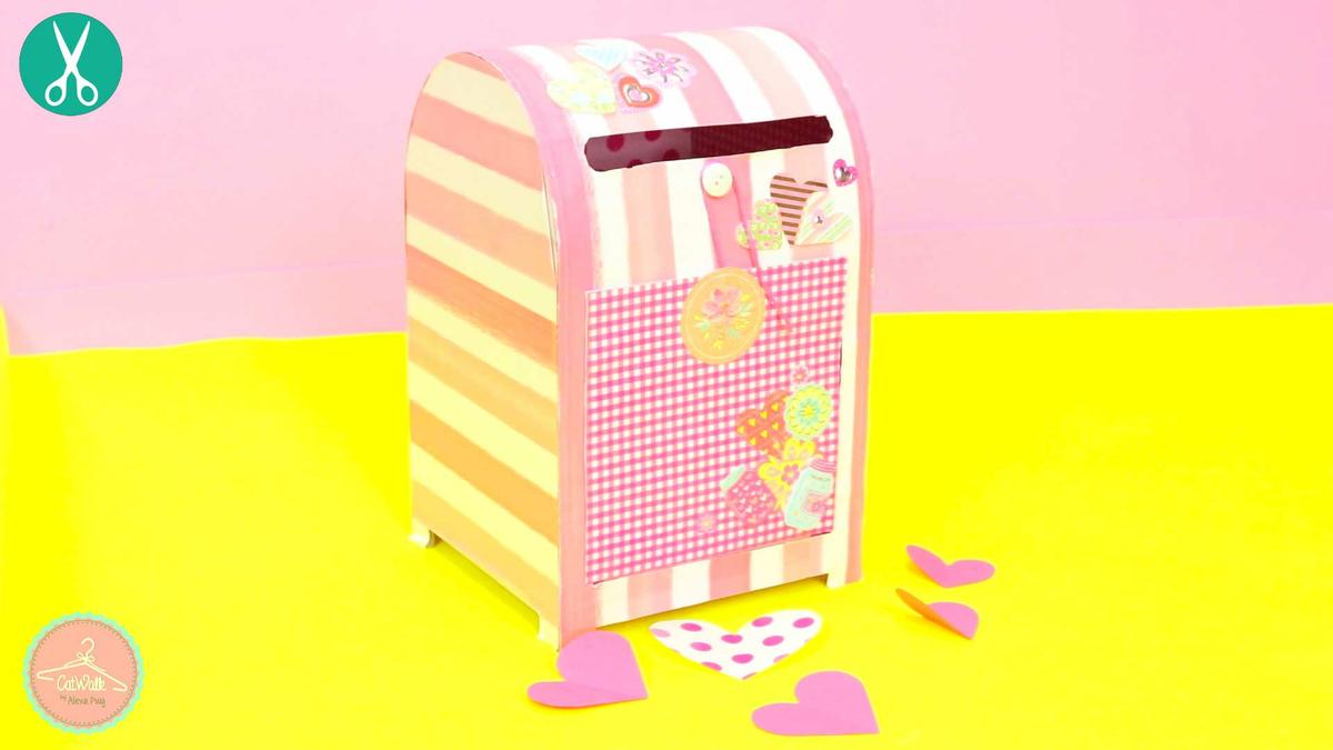 Buzón con cartón de caja de cereal