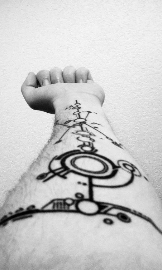 Tatuajes, Tatuadores y amantes de los tatuajes Tatuajes inspirados en la tecnología Ciencia ficción 