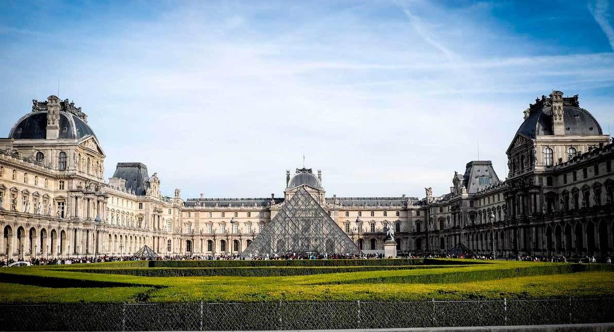 Museo del Louvre París, Francia