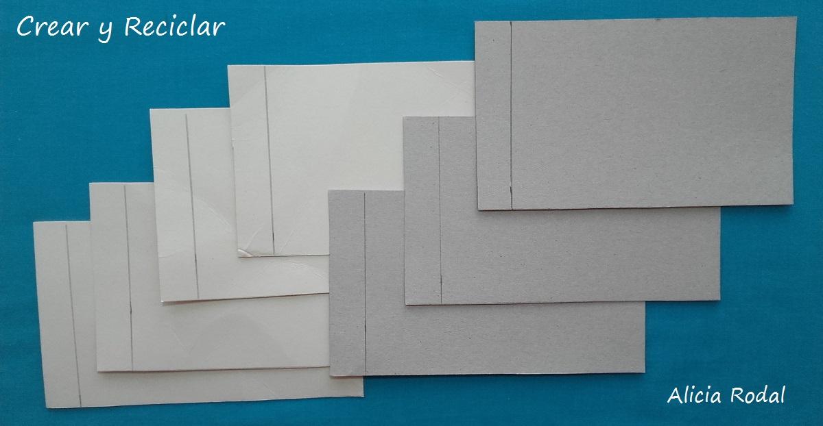 Televisor o televisión con mando o control remoto para muñecas con reciclaje DIY