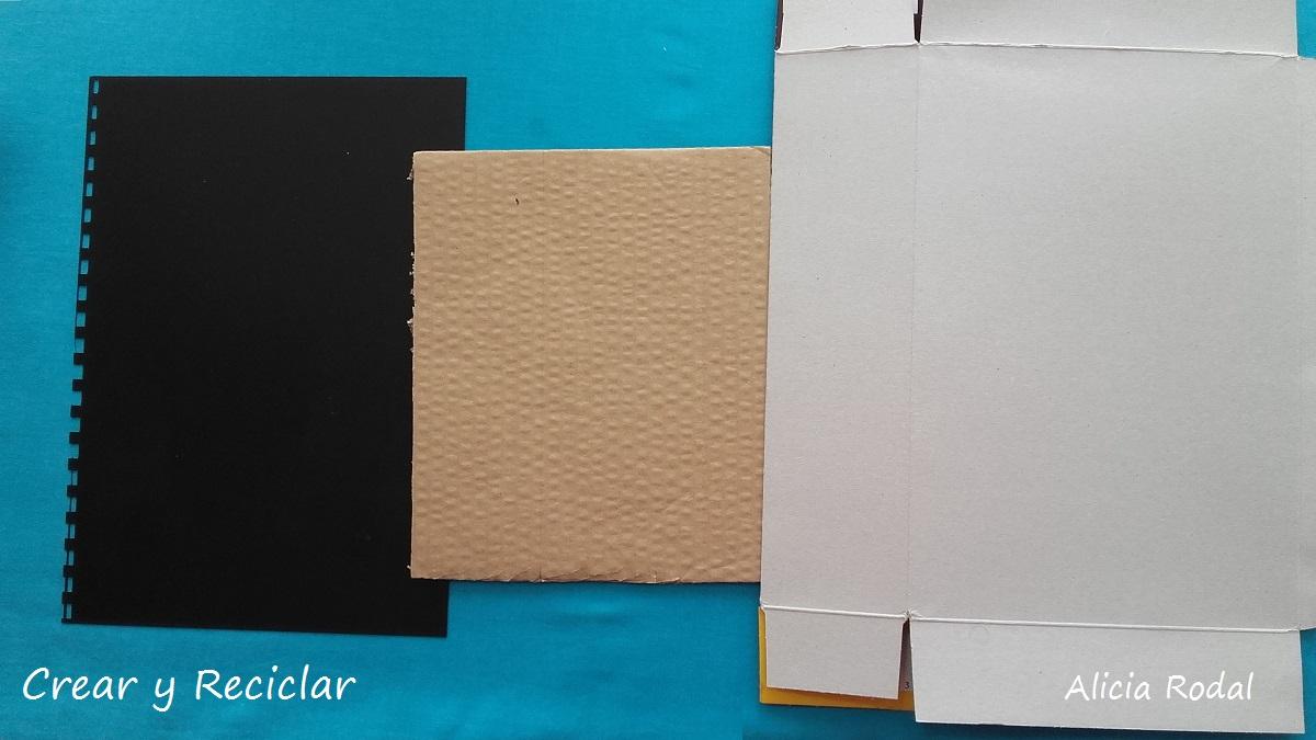 Televisor o televisión con mando o control remoto para muñecas con reciclaje DIY