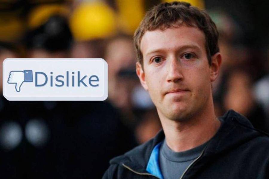 Al fin Mark Zuckerberg da la cara ante el escándalo mundial