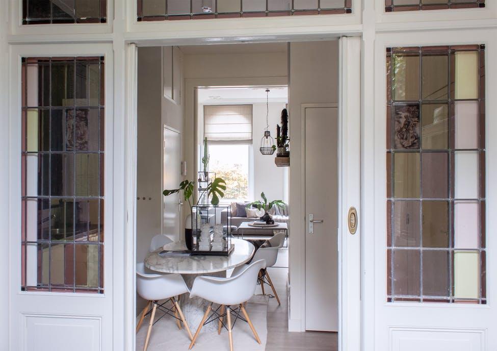 Un_hogar_Urban Chic_en_Holanda_comedor-09