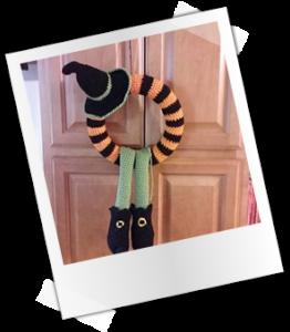 Patrones y tutoriales gratuitos: Amigurumis para Halloween - corona bruja