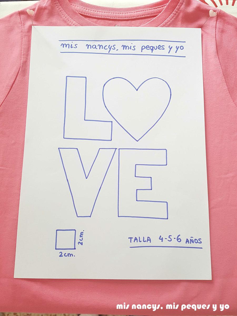 mis nancys, mis peques y yo, tutorial aplique en camiseta love, situar plantilla