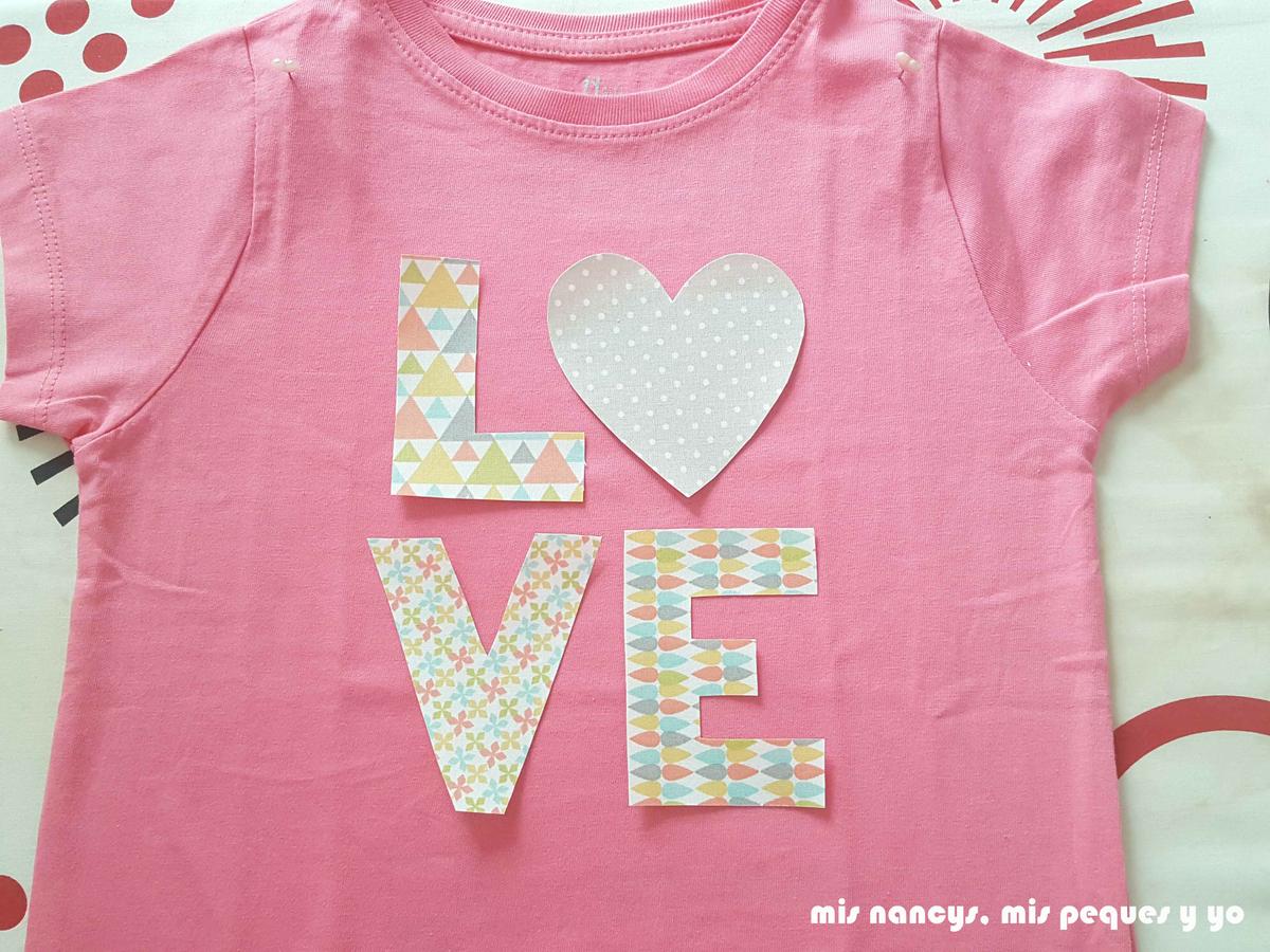 mis nancys, mis peques y yo, tutorial aplique en camiseta love, colocar piezas