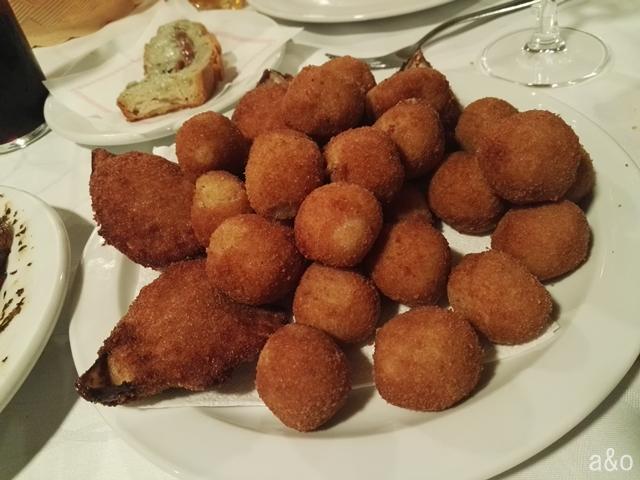 Croquetas y frituras.