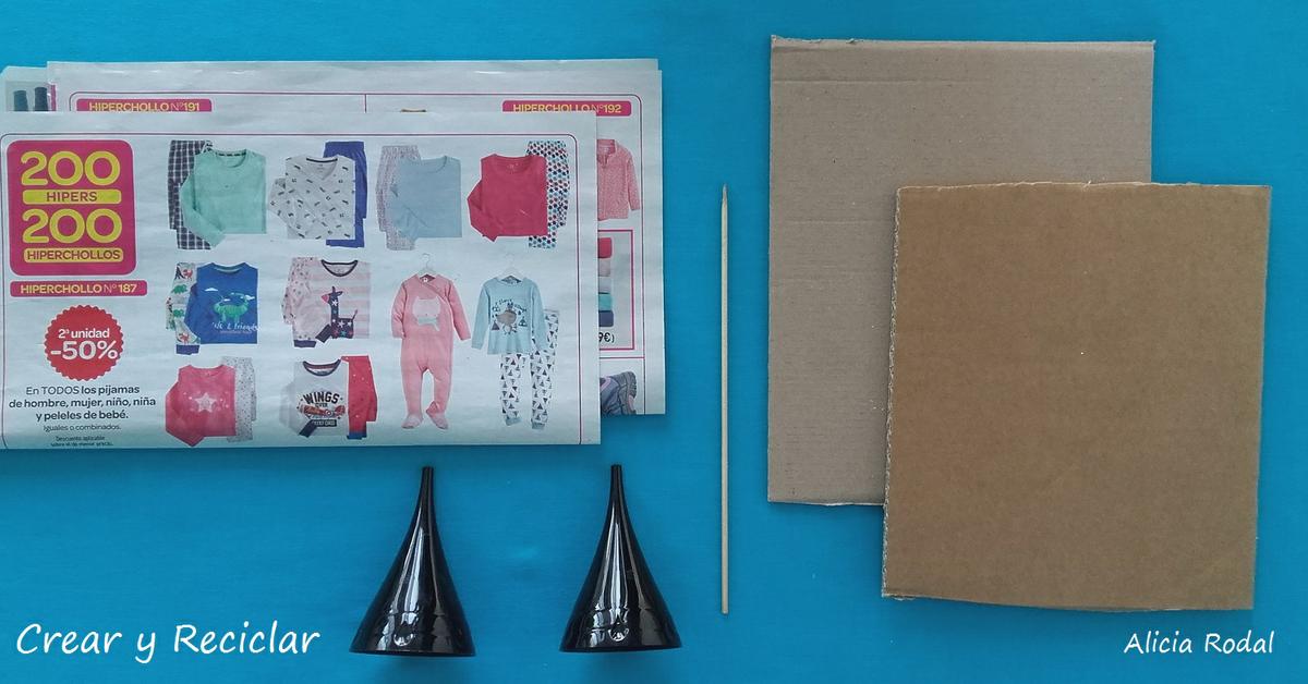 Mesa de comedor para muñecas con reciclaje DIY