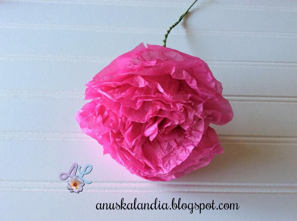 Cómo hacer Flores de Papel de Seda paso 10