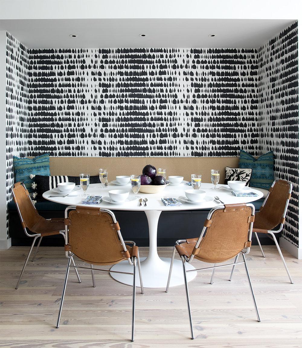 Una-casa-llena-de-mezclas-y-personalidad-decoración-comedor-03
