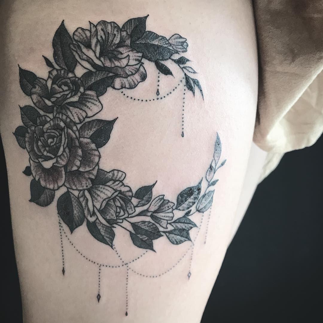 Tatuajes, Tatuadores y amantes de los tatuajes Tatuajes de lunas y flores Símbolos