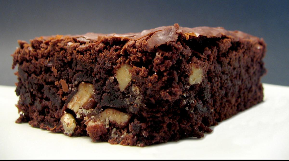 chocolate-walnut-brownies.jpg