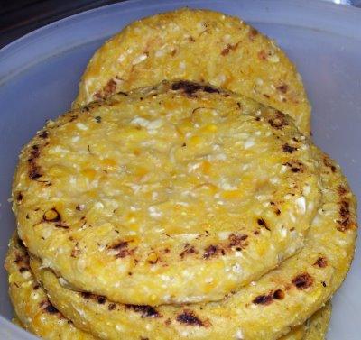Resultado de imagen para imagenes arepas de cocos venezolanas