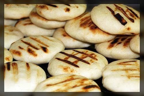 Resultado de imagen para imagenes arepas de cocos venezolanas