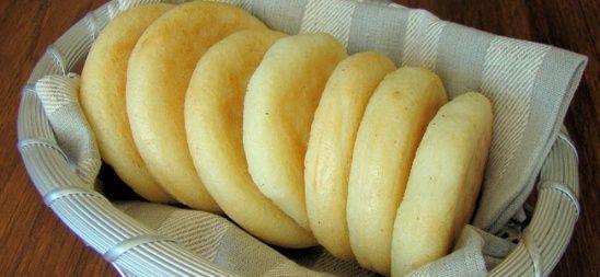 Resultado de imagen para imagenes arepas de yuca venezolanas
