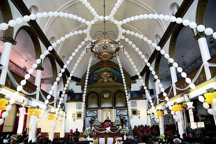 decorar la iglesia para una boda