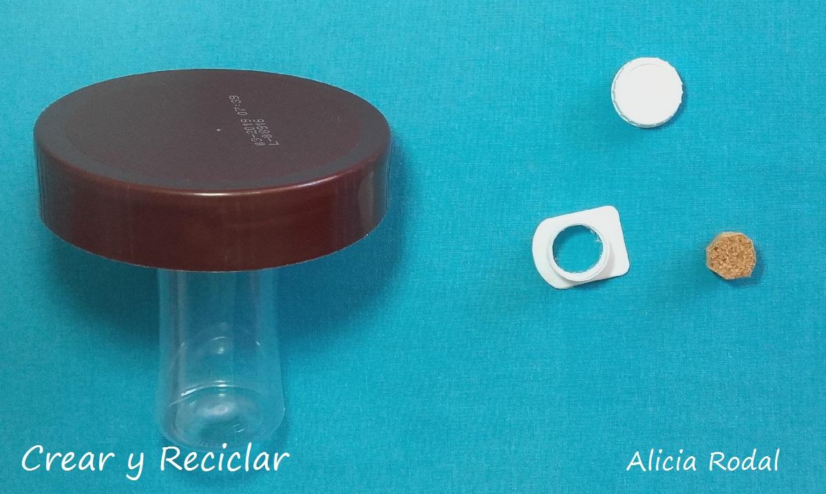 Mesa y sombrilla para la piscina de muñecas DIY