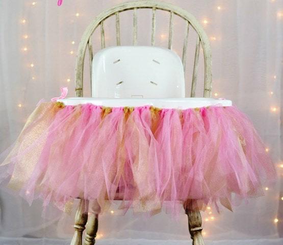 silla de comer alta decorada para cumpleaños