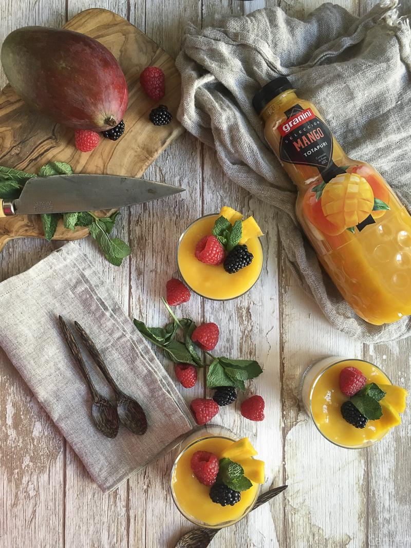 Mousse de coco mango cenital