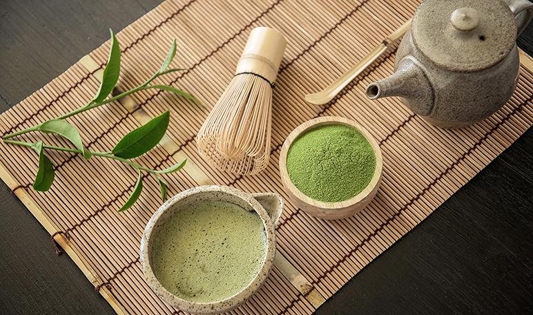 Cómo bajar el colesterol malo con té verde - Trucos de salud caseros
