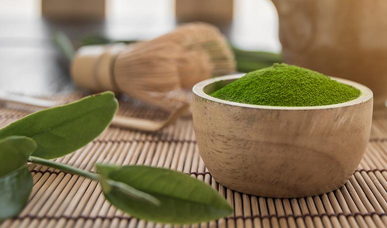 Cómo bajar el colesterol malo con té verde - Trucos de salud caseros