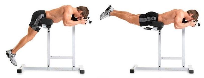 Ejercicio de extensiones posteriores para cuidar tu espalda al correr
