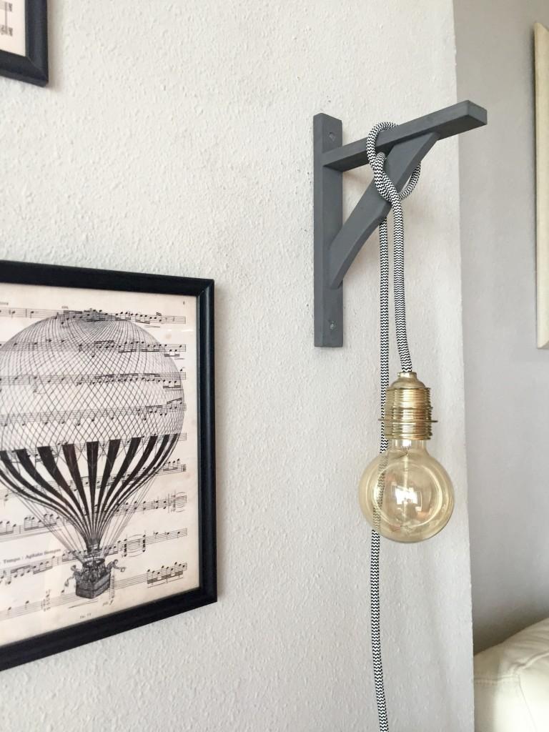 colgar una bulb lamp