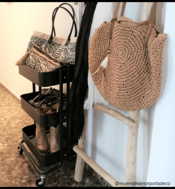 carro-de-cocina-raskog-de-ikea-para-bolsos-y-zapatos