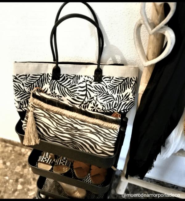 carro-de-cocina-raskog-de-ikea-organizador-de-botas-y-bolsos