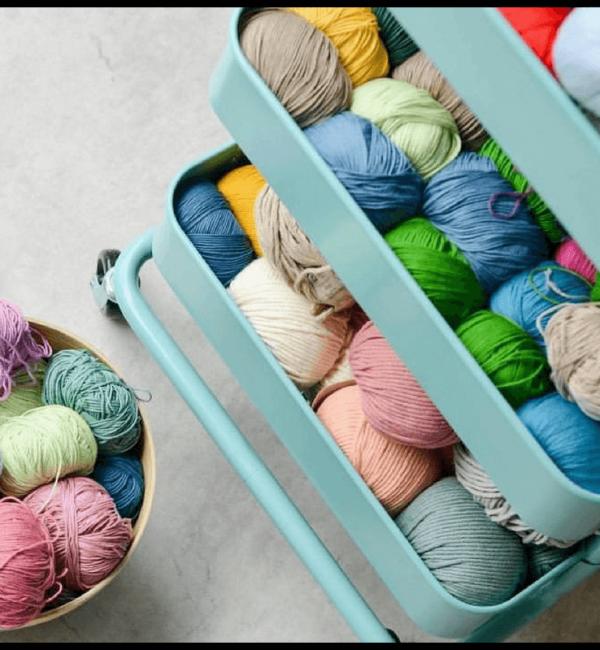 carro-de-cocina-raskog-de-ikea-para-tejer