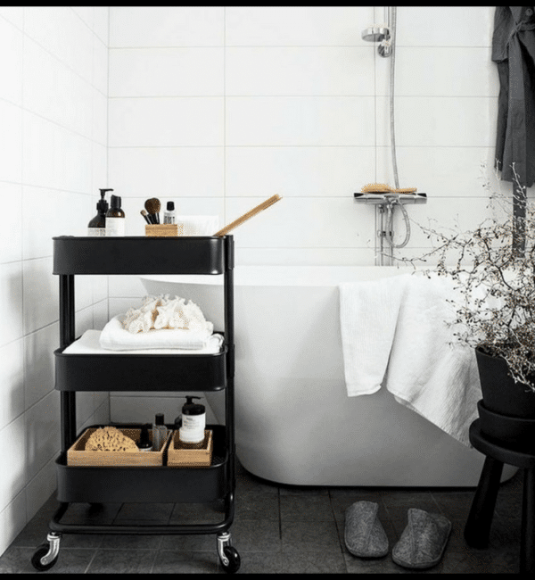 carro-de-cocina-raskog-de-ikea-para-los-utensilios-de-baño
