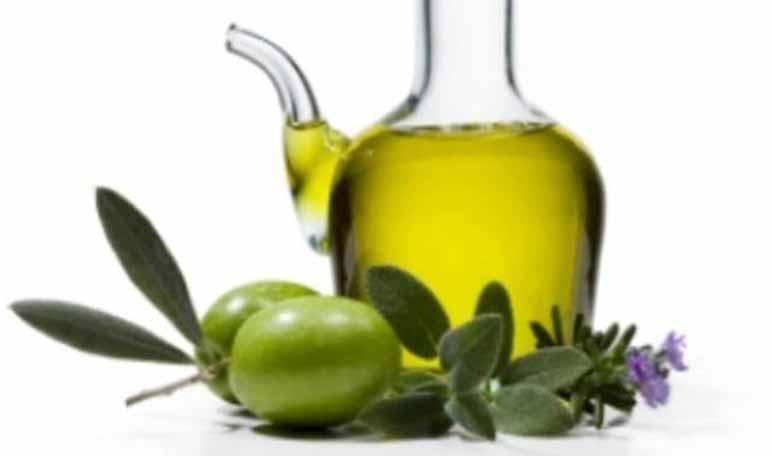 Cómo eliminar las estrías de las uñas con remedios caseros - Trucos de belleza caseros