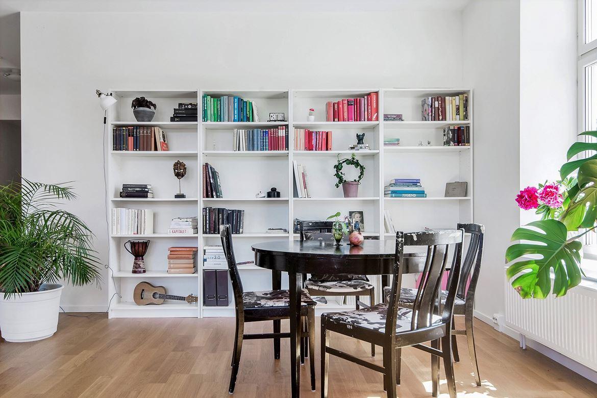 BEAUTIFUL PINK SOFA DECOR 13