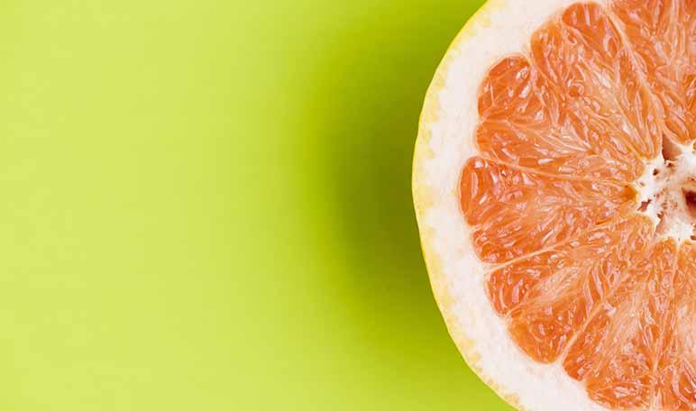 Zumo de pomelo para bajar de peso - Trucos de salud caseros