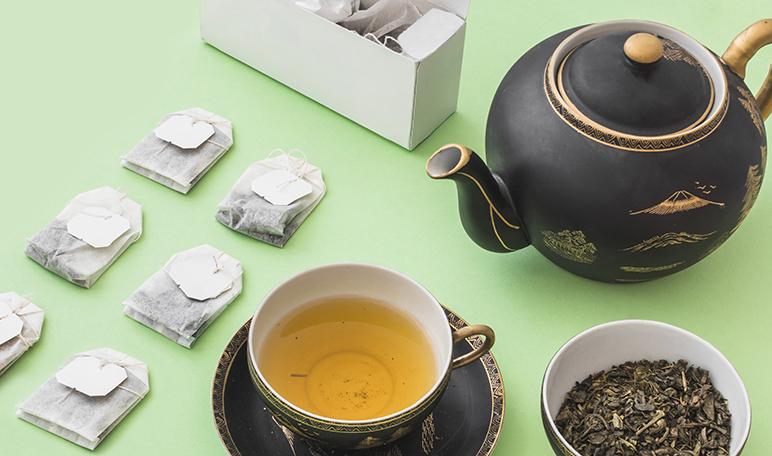¿Bolsas en los ojos? Elimínalas con té verde - Trucos de belleza caseros