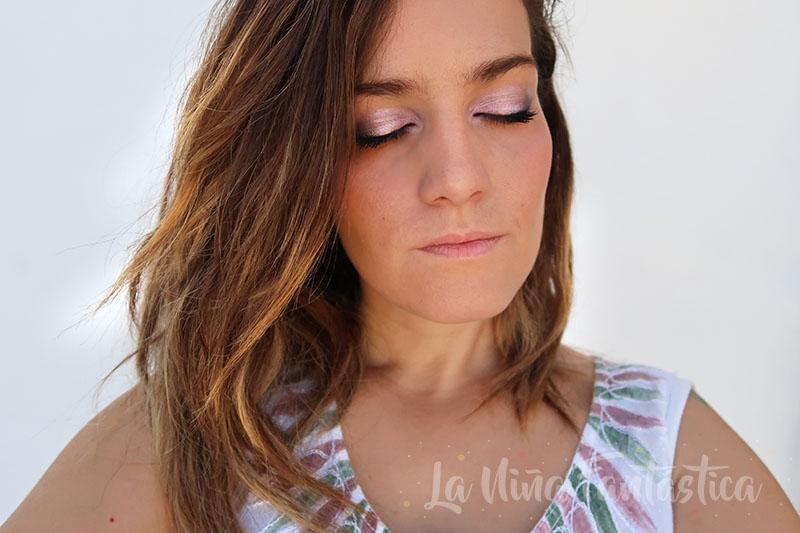 maquillaje lavanda ojos cerrados 02