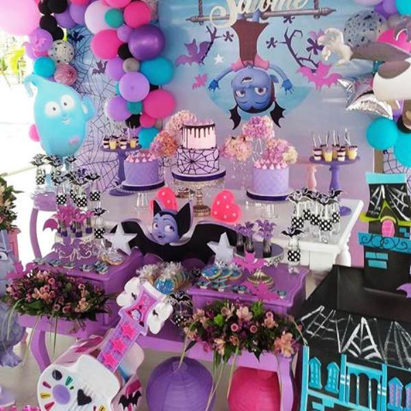 decoracion cumpleaños tematico vampirina