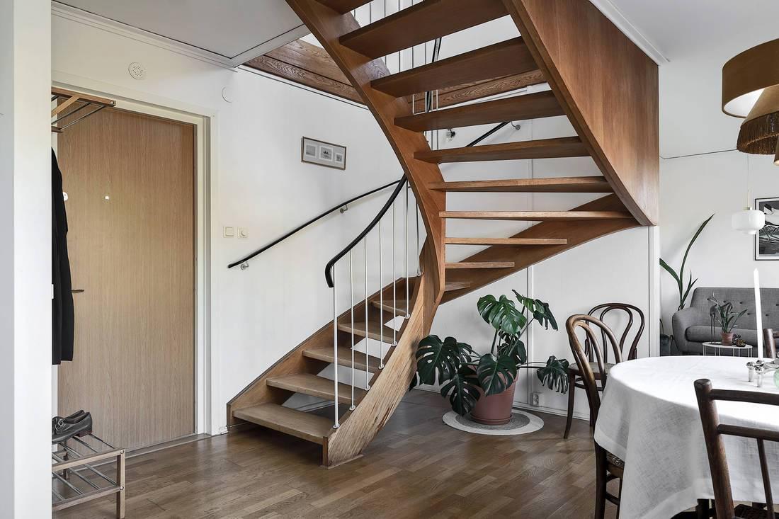 A staircase that gives originality 06