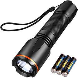 Linterna táctica LED