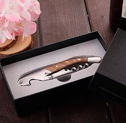 Regalos amigo invisible 10 euros abrebotellas