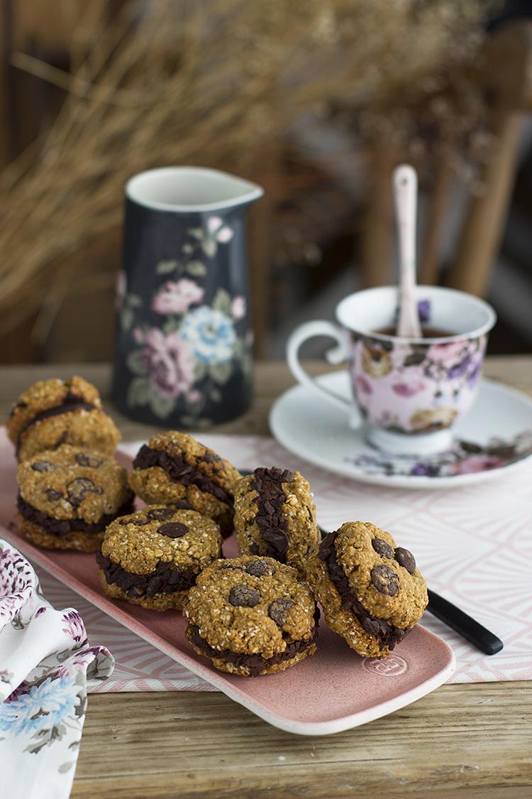 Cookies rellenas con Chips de Chocolate Galletas Saludables