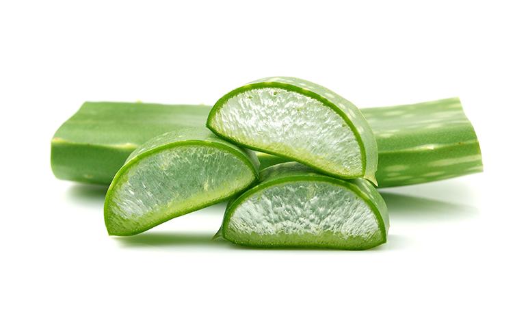 Remedios caseros para el pelo encrespado - Trucos de belleza caseros