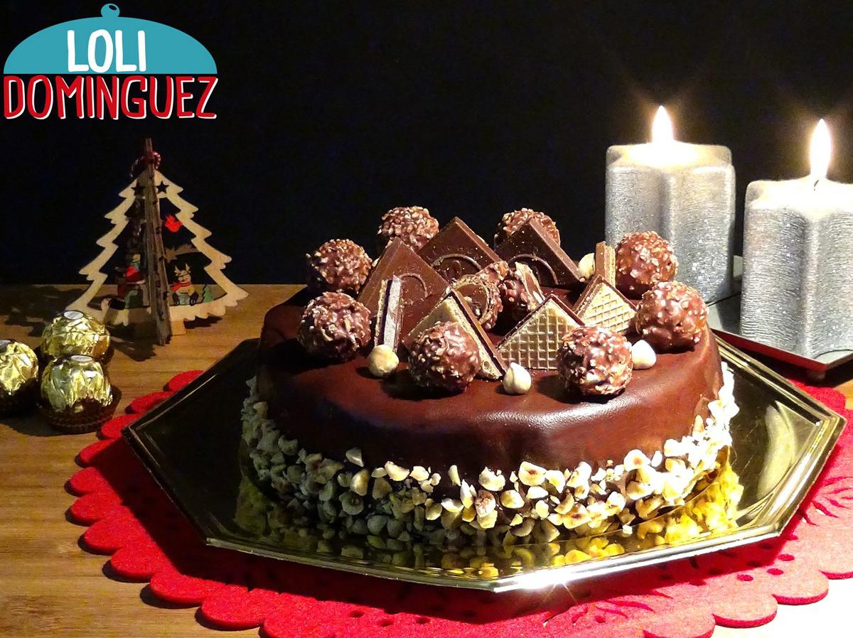 Cheesecake Ferrero Rocher Especial para Navidad. Una tarta fácil y deliciosa que a todos les encantara cuando la saquemos a la mesa