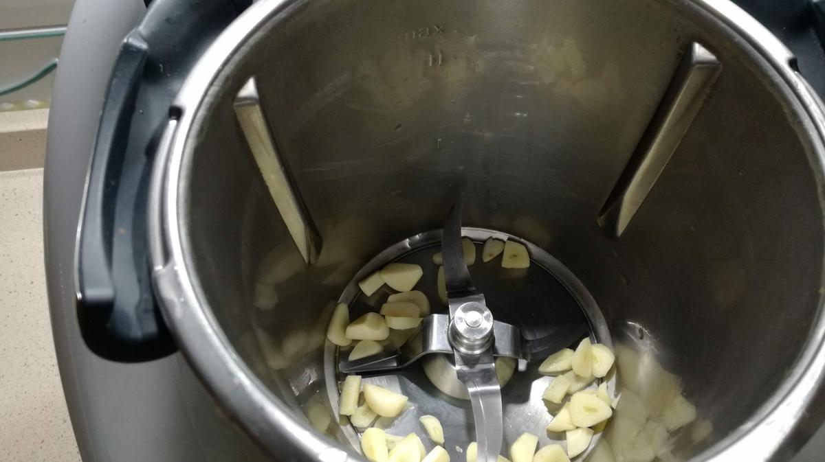 Ajos para los contramuslos de pollo en la Thermomix.