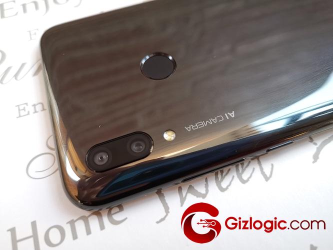 Huawei P Smart 2019 000