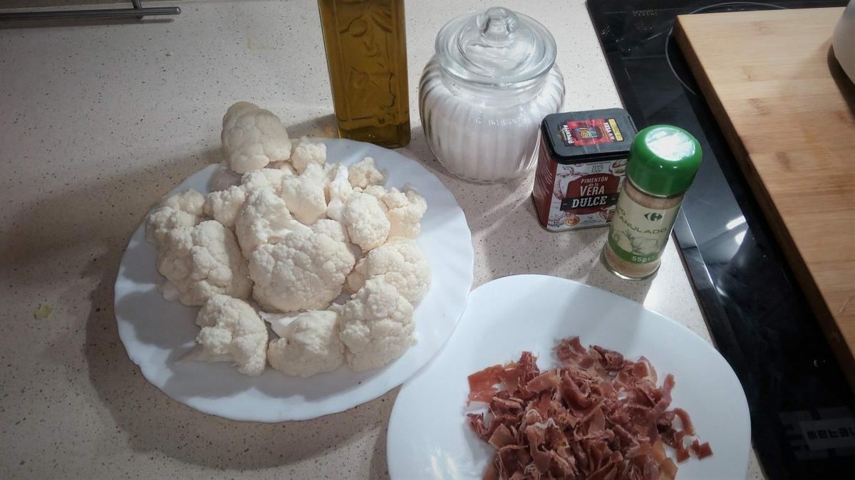 Ingredientes migas de coliflor en Thermomix