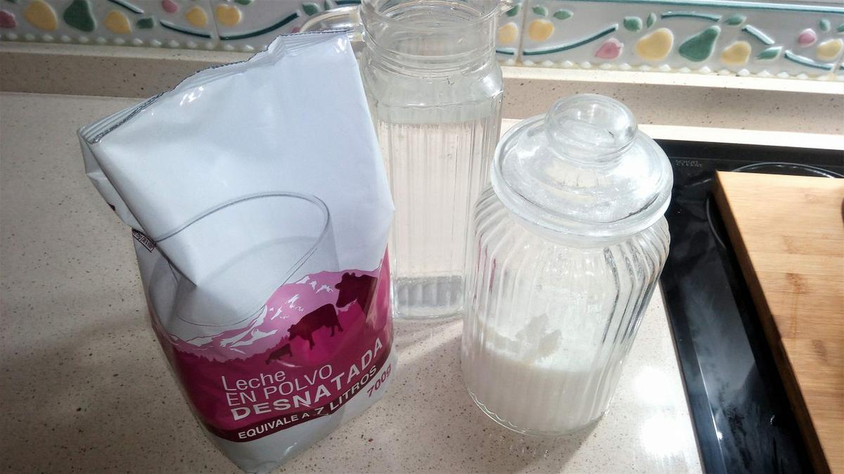 Ingredientes para hacer leche condensada en Thermomix