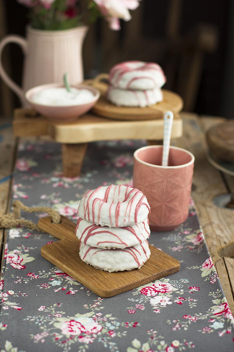 Coconuts Donuts de Vainilla y Cobertura de coco esponjoso y deliciosos